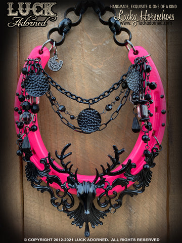 VIXEN - LUCKY HORSESHOE