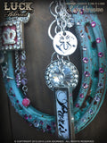PARIS, JE T'AIME - Lucky Horseshoe